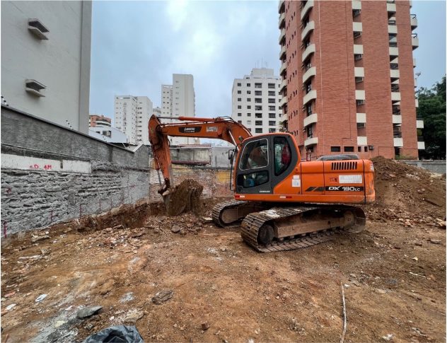 29/08/22 - Início da escavação.